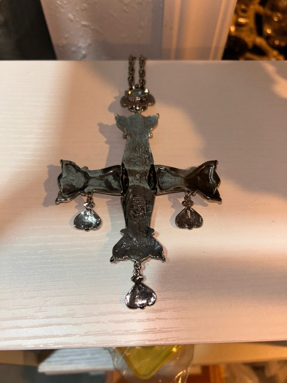 HOLLYCRAFT TAMMEY JEWELS CROSS NECKLACE - Picture 3 of 5